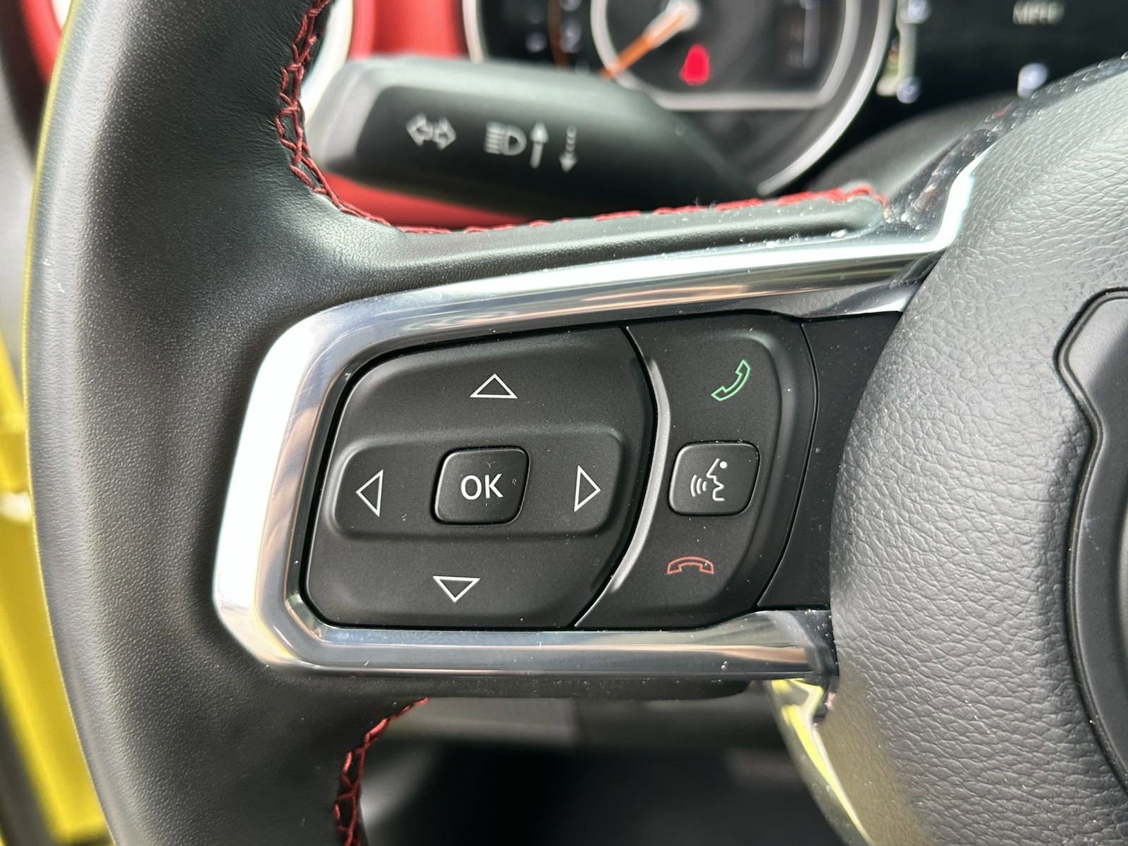 Used 2023 Jeep Wrangler Unlimited Rubicon w/ Cold Weather Group image 18