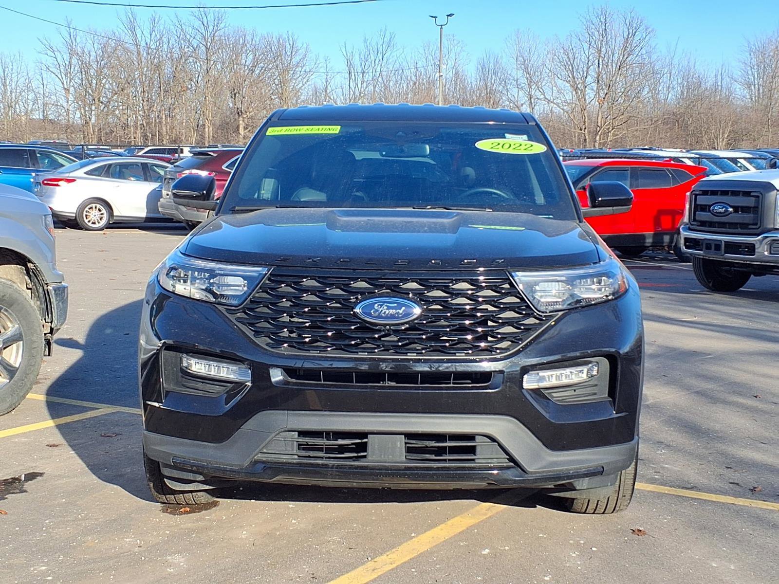 Used 2022 Ford Explorer ST-Line image 25