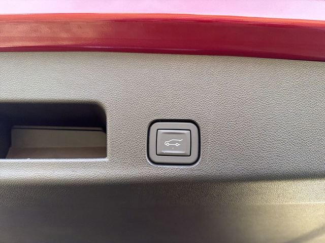 New 2026 Chevrolet Traverse LT w/ Sun and Wheel Package image 21