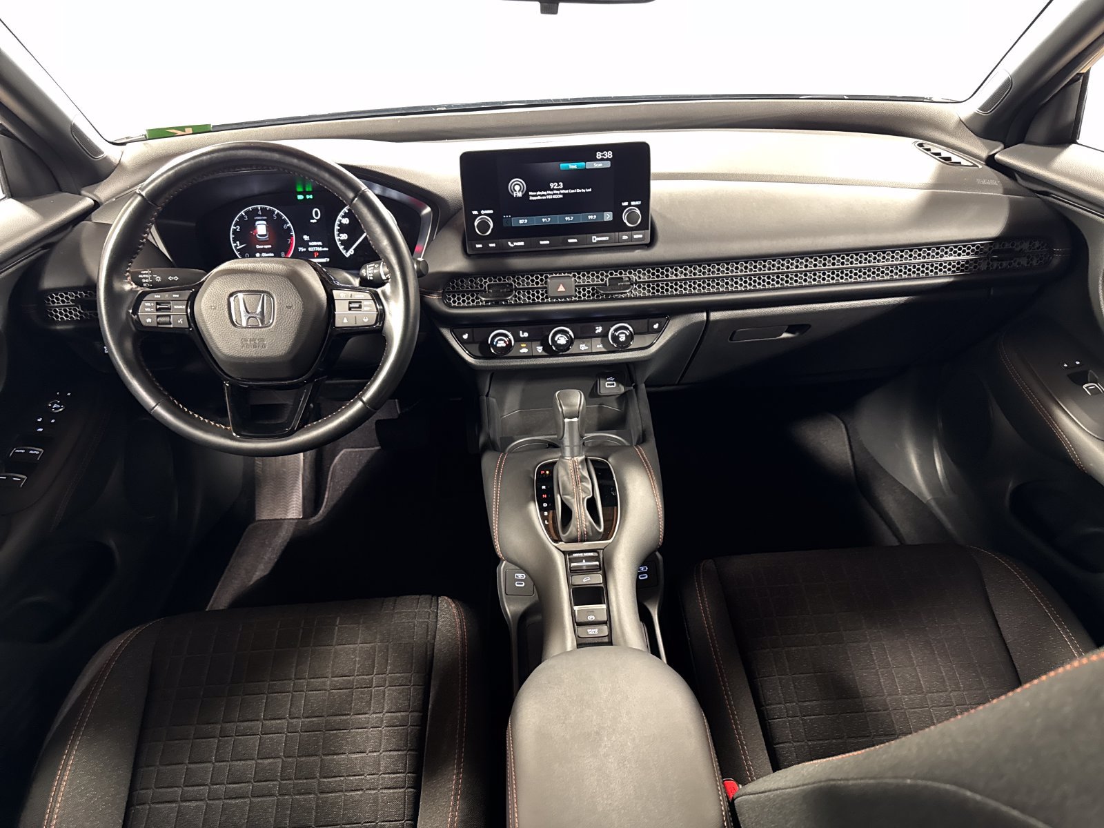 Used 2025 Honda HR-V Sport image 4
