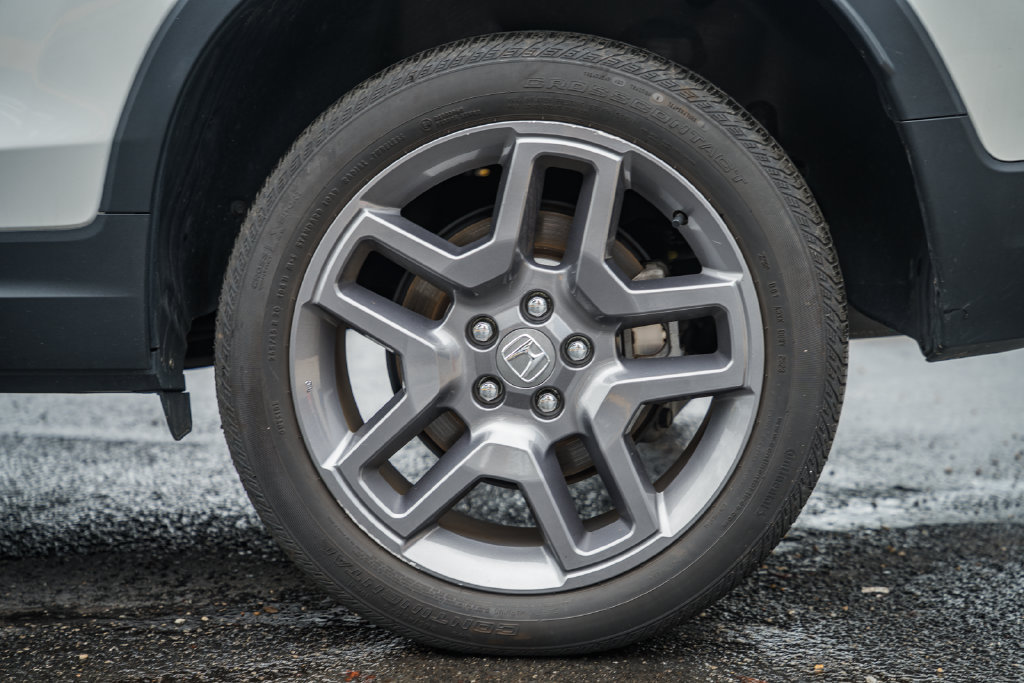 Used 2023 Honda Passport EX-L image 19