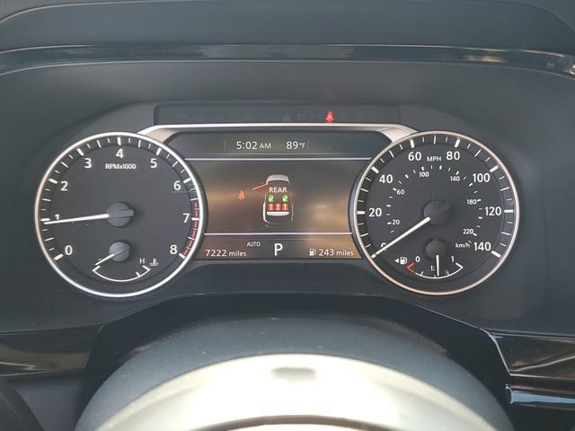 Used 2025 Nissan Pathfinder SV w/ SV Premium Package AWD/4WD image 14