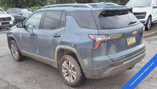 Used 2025 Chevrolet Equinox LT w/ Convenience Package II AWD/4WD image 11
