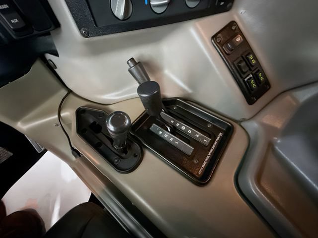 Used 2003 HUMMER H1 4-Door Open Top AWD/4WD image 41