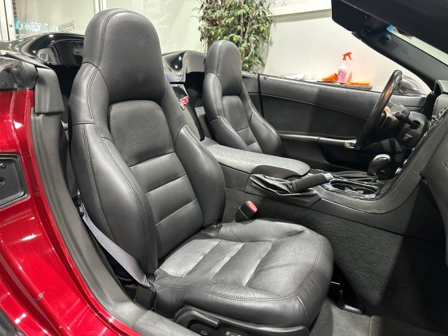 Used 2010 Chevrolet Corvette Grand Sport w/ Preferred Equipment Group RWD image 6
