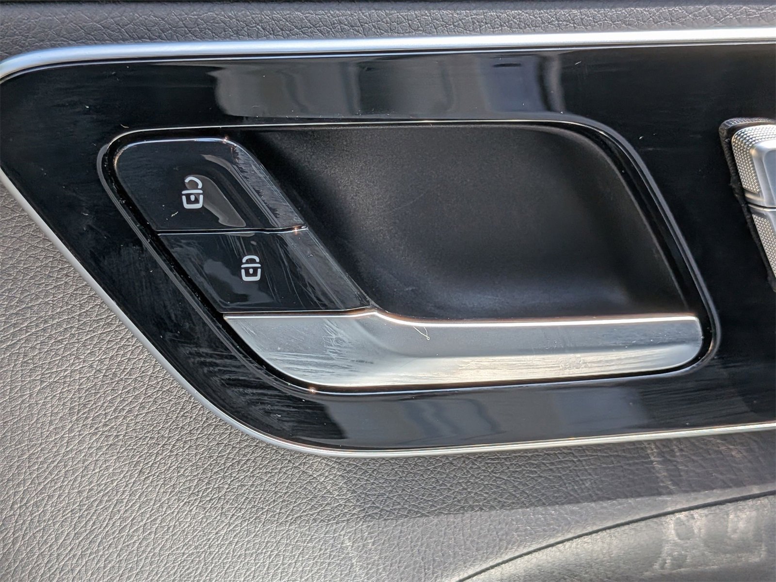 Used 2023 Mercedes-Benz C 300 C 300 image 13