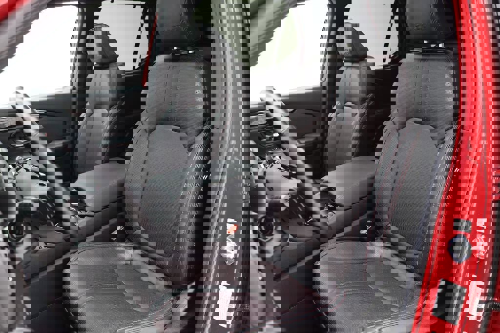 Used 2025 Honda Pilot Black Edition image 16