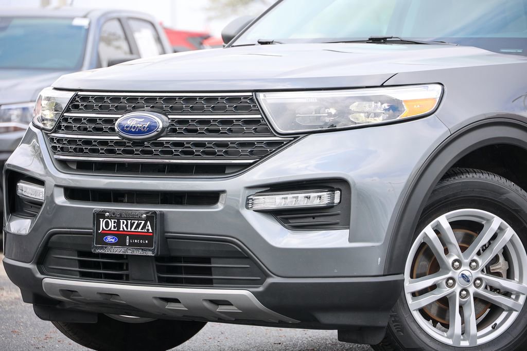 Certified 2023 Ford Explorer XLT w/ Equipment Group 202A AWD/4WD image 14