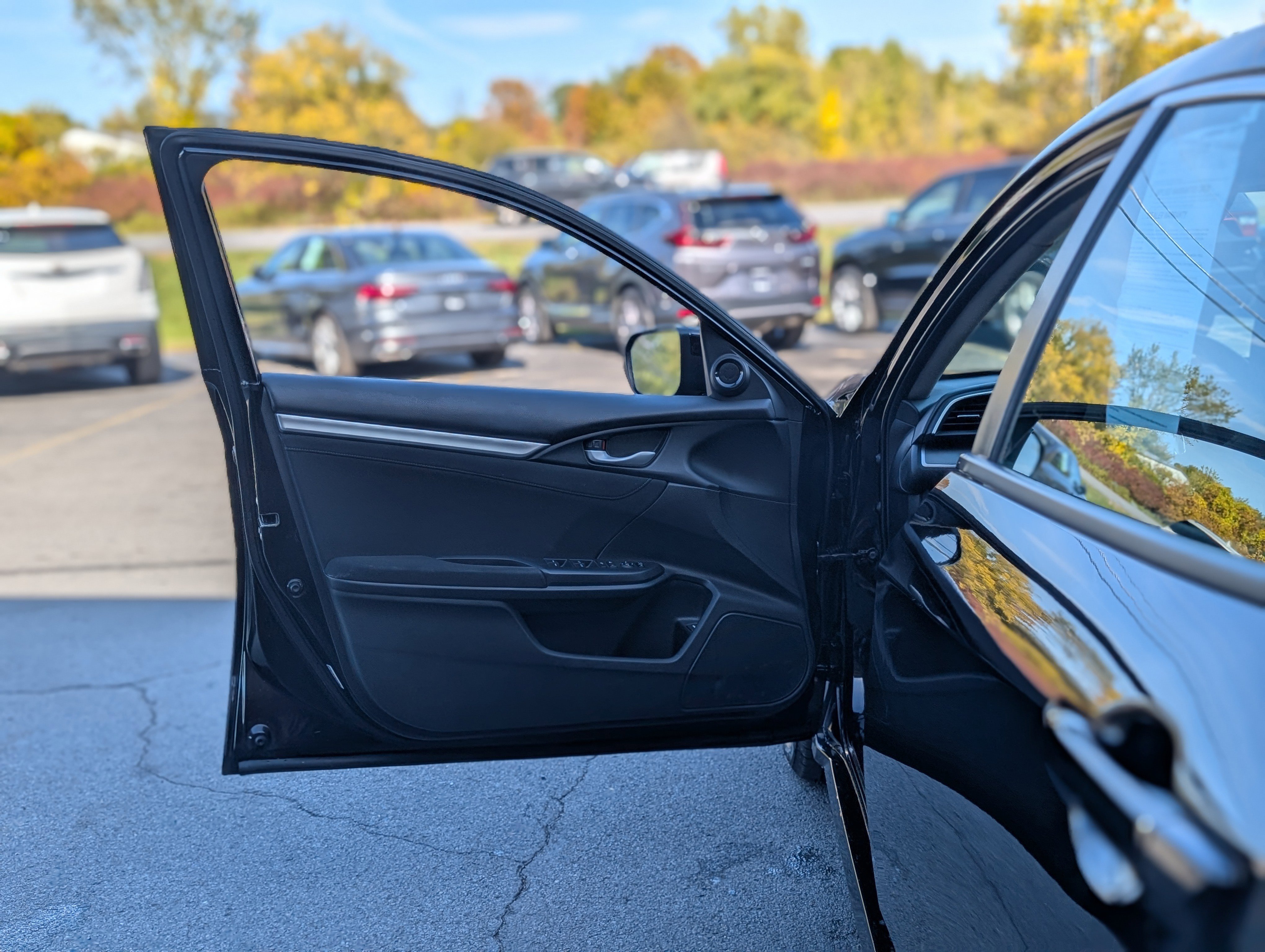 Used 2018 Honda Civic EX image 26