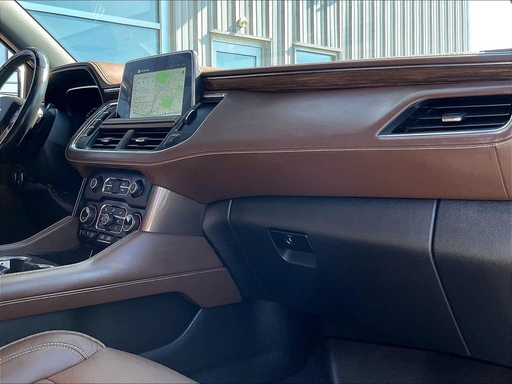 Used 2023 Chevrolet Tahoe High Country w/ Advanced Technology Package AWD/4WD image 14