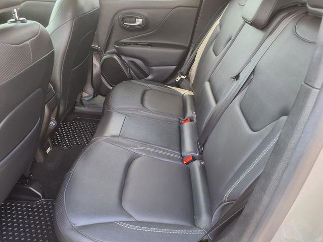 Certified 2022 Jeep Renegade Limited AWD/4WD image 16