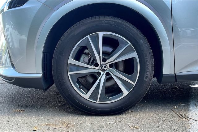Used 2024 Lexus RX 350 Premium w/ Accessory Package (Z1) AWD/4WD image 34