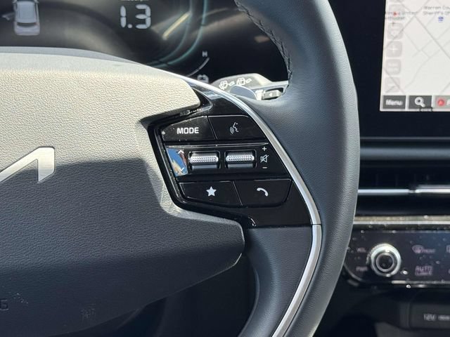 Used 2023 Kia Niro EX FWD image 22
