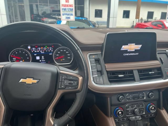 Used 2021 Chevrolet Tahoe High Country w/ Premium Package RWD image 12