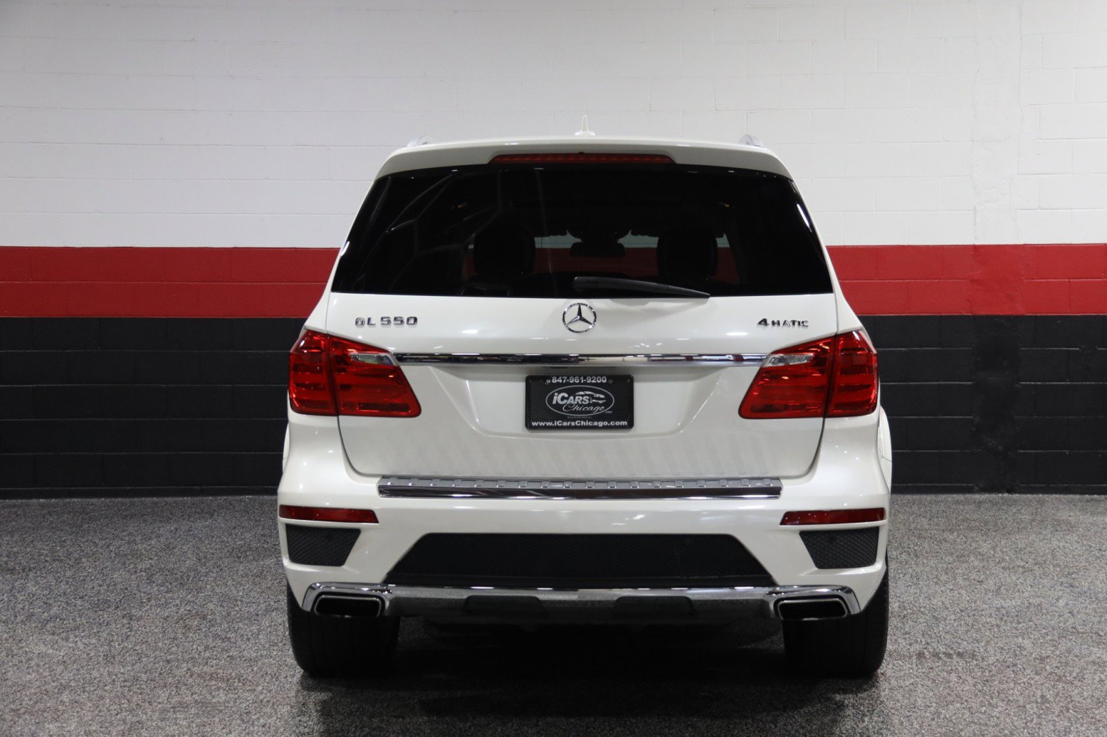 Used 2013 Mercedes-Benz GL 550 4MATIC AMG Sport 4dr Suv image 27