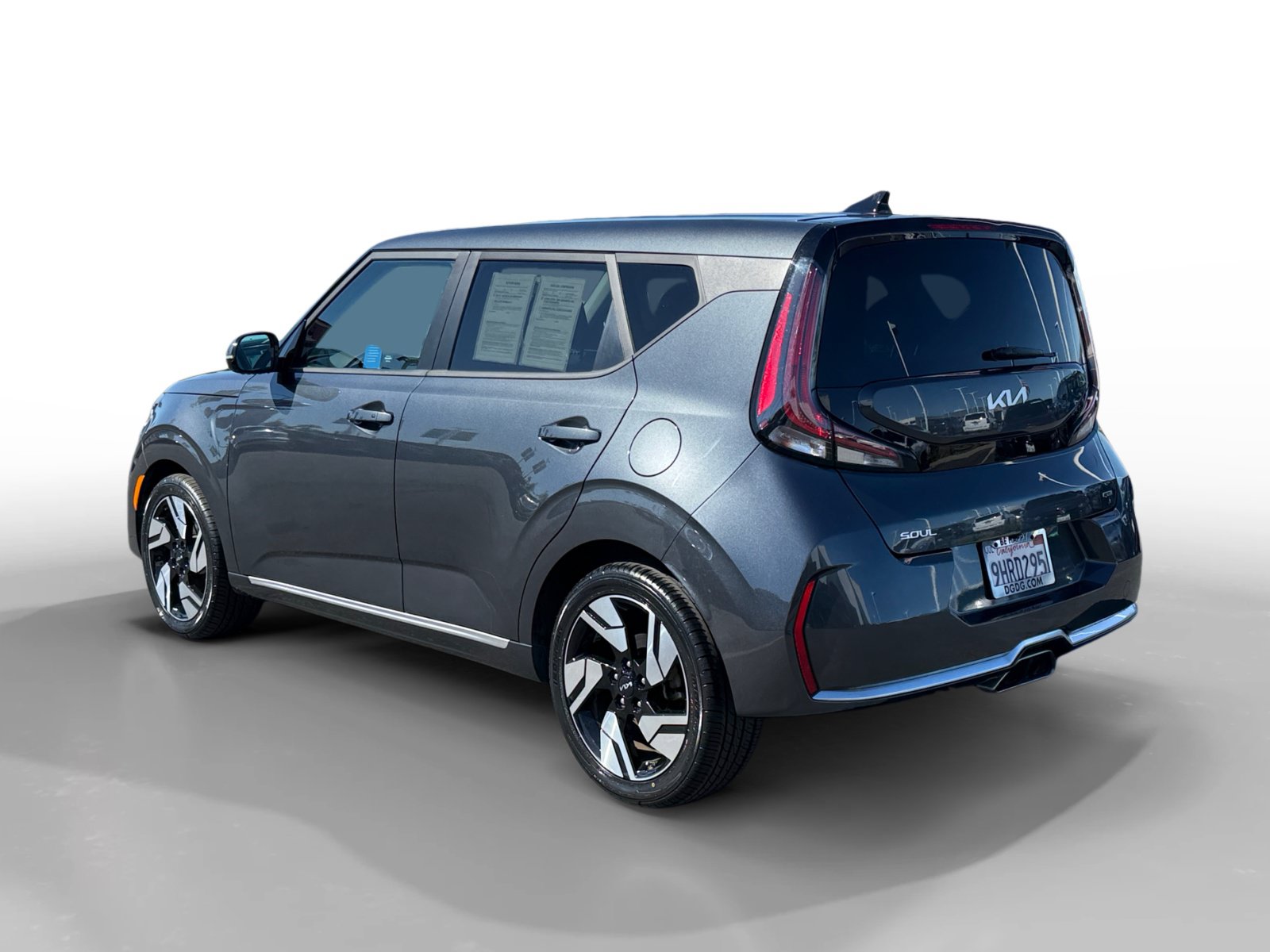 Used 2023 Kia Soul GT-Line FWD image 3