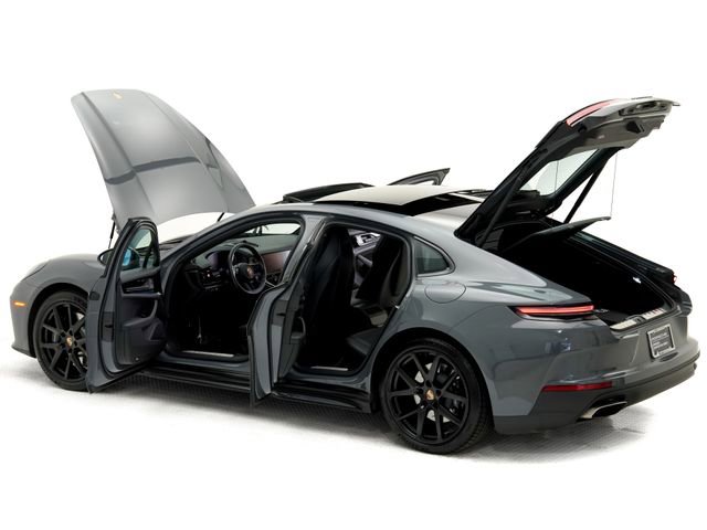 Certified 2025 Porsche Panamera 4 image 32