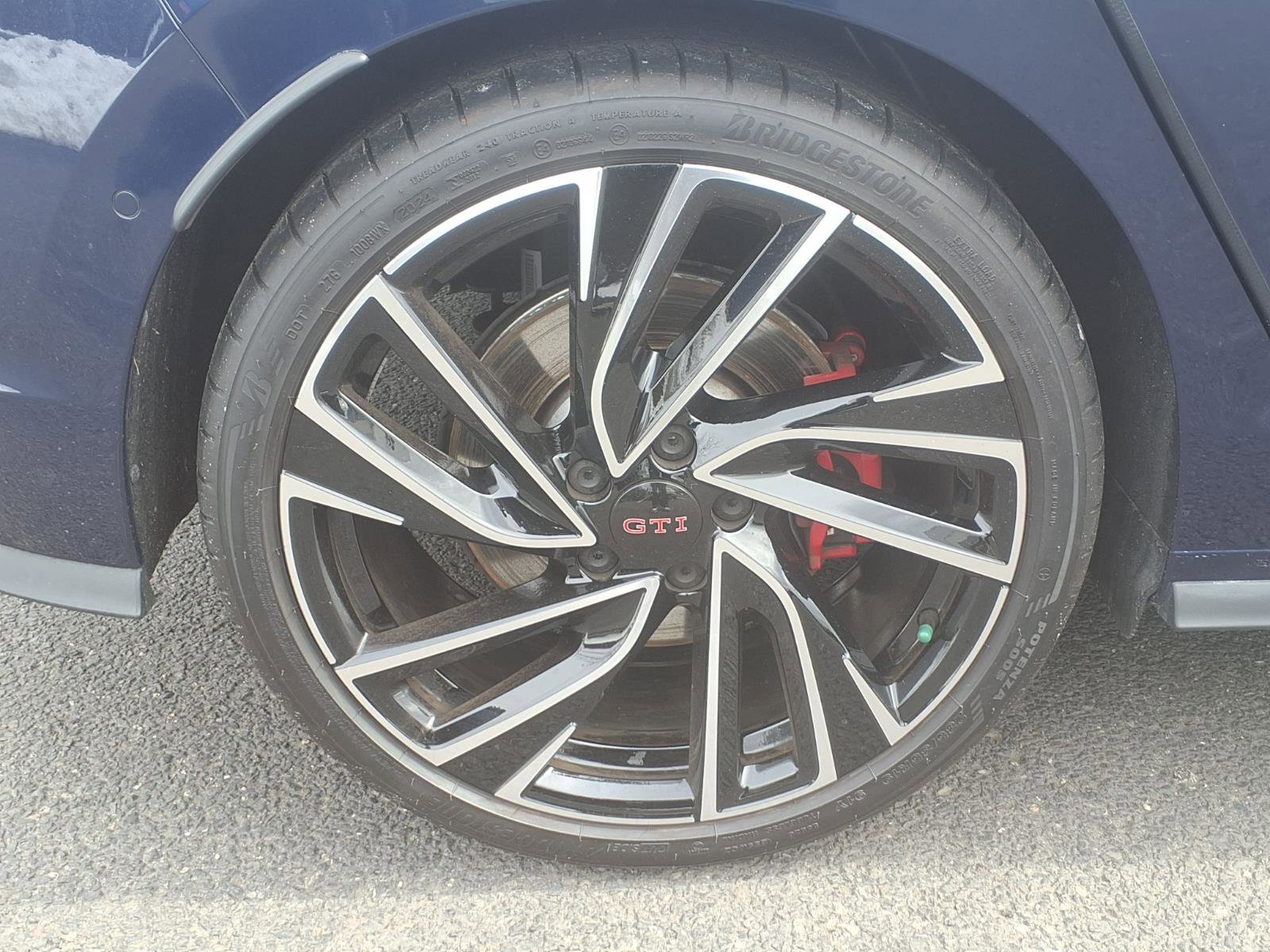 Used 2024 Volkswagen GTI Autobahn image 9