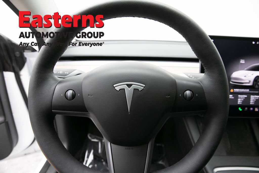 Used 2023 Tesla Model 3 Standard Range RWD image 12