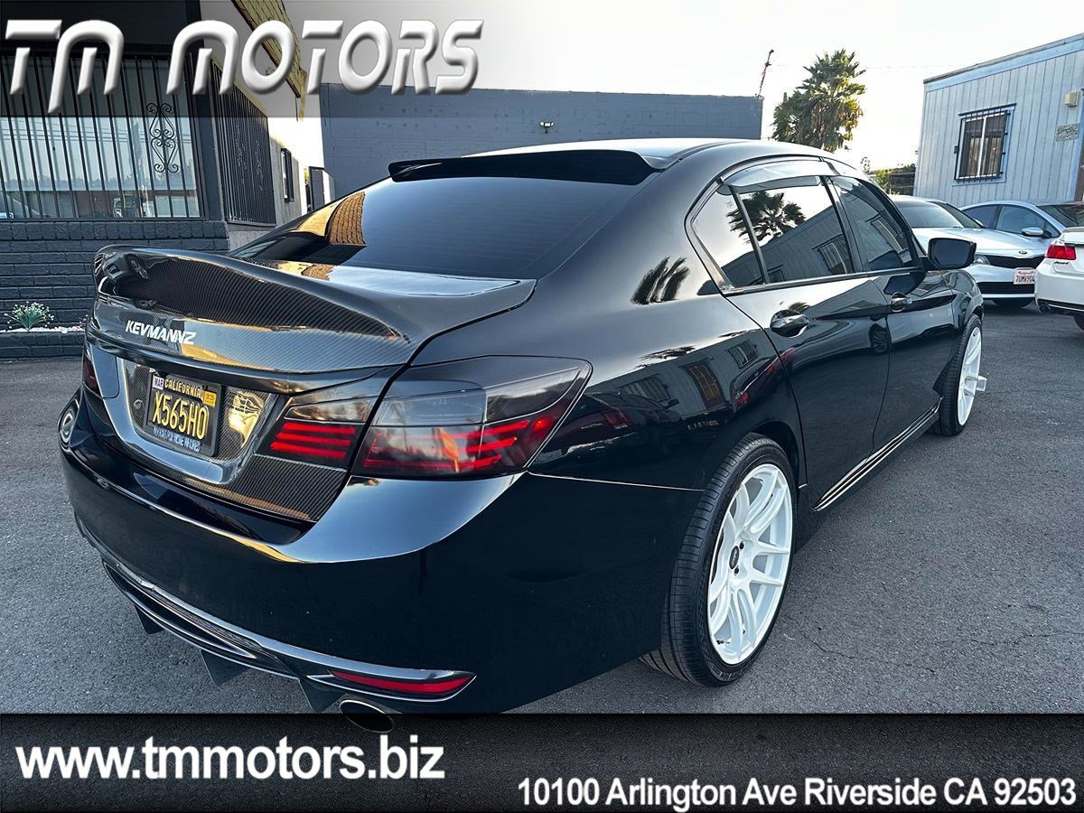 Used 2017 Honda Accord Sport Special Edition image 21