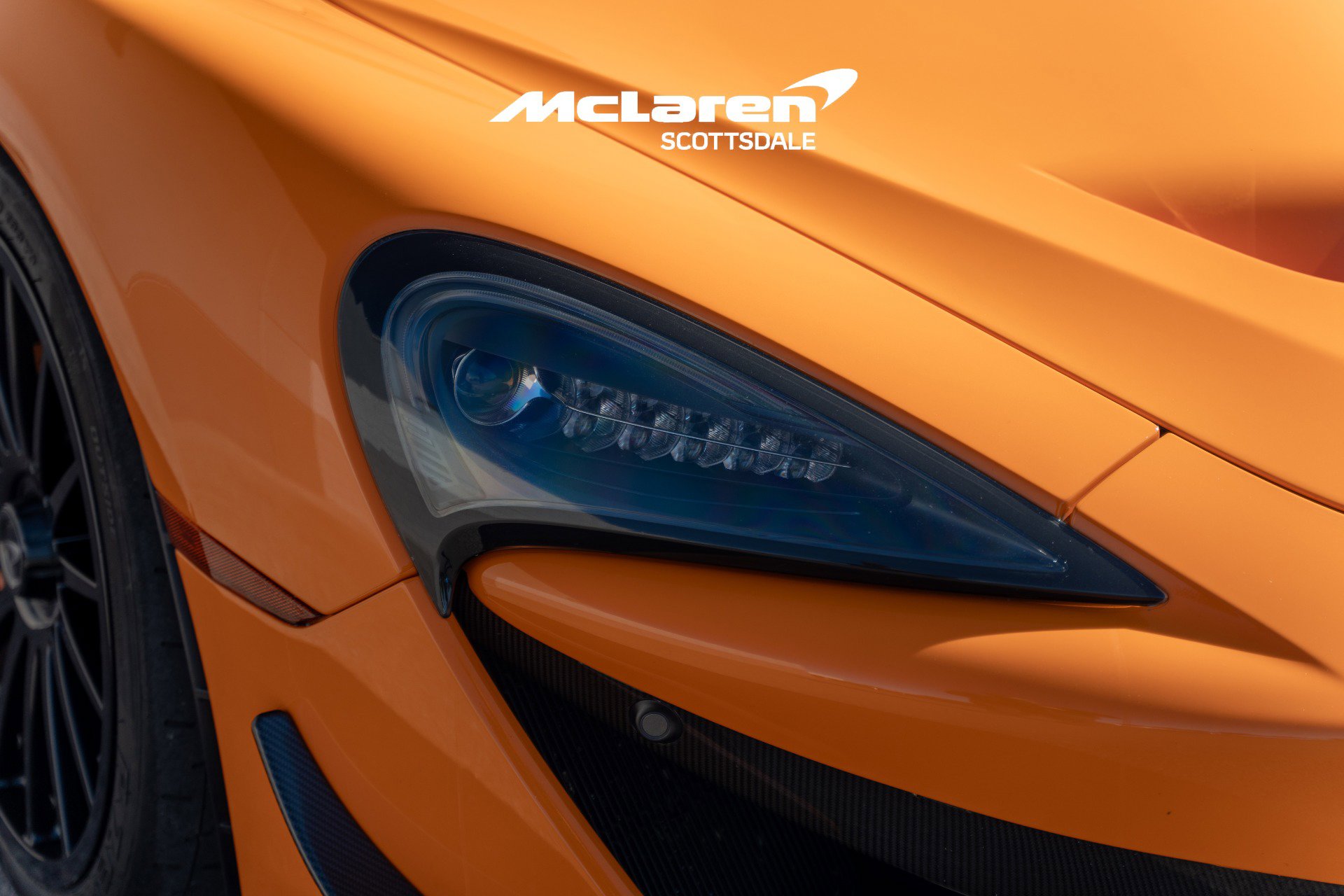 Used 2020 McLaren 620R image 11