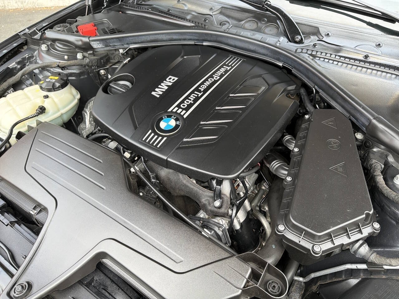 Used 2015 BMW 328d xDrive Sedan AWD/4WD image 12