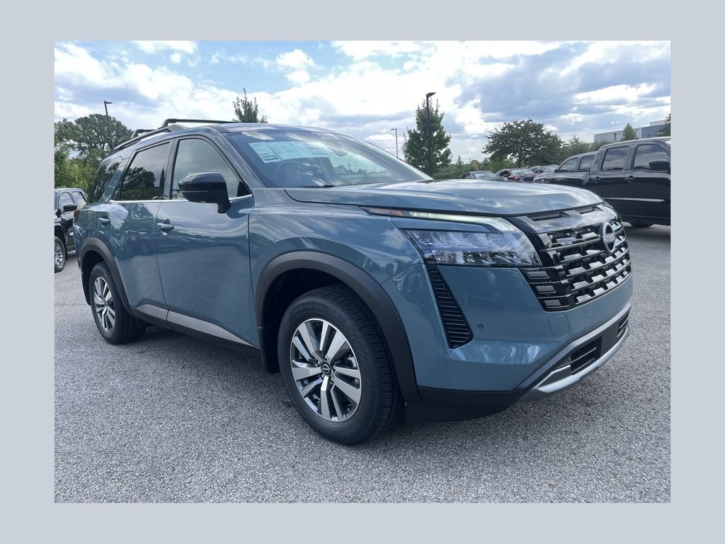 New 2026 Nissan Pathfinder SL