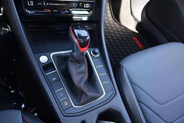 New 2026 Volkswagen Jetta GLI Autobahn FWD image 24