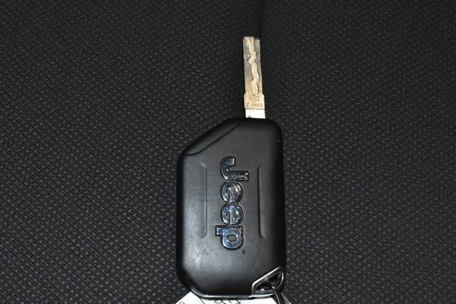 Used 2023 Jeep Wrangler Sport image 21