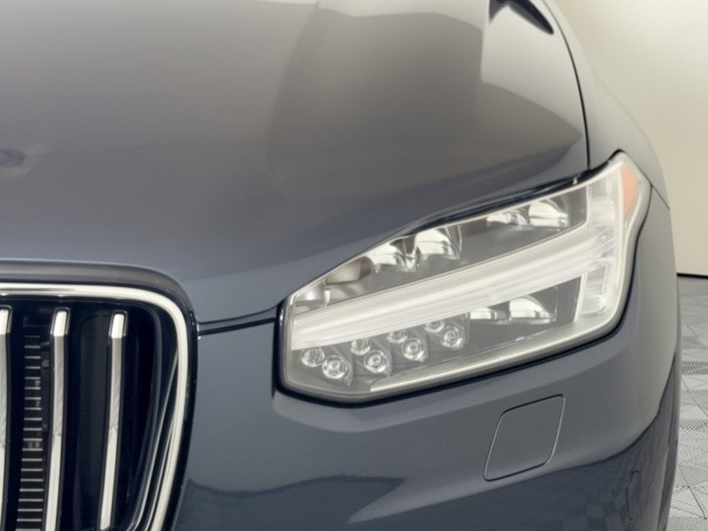 Used 2022 Volvo XC90 T6 Momentum w/ Advanced Package AWD/4WD image 12