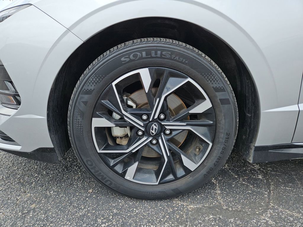 Used 2025 Hyundai Sonata SEL FWD image 29