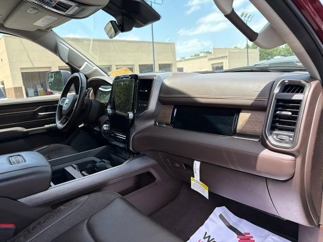 Used 2025 RAM 1500 Limited w/ Off Road Group AWD/4WD image 34