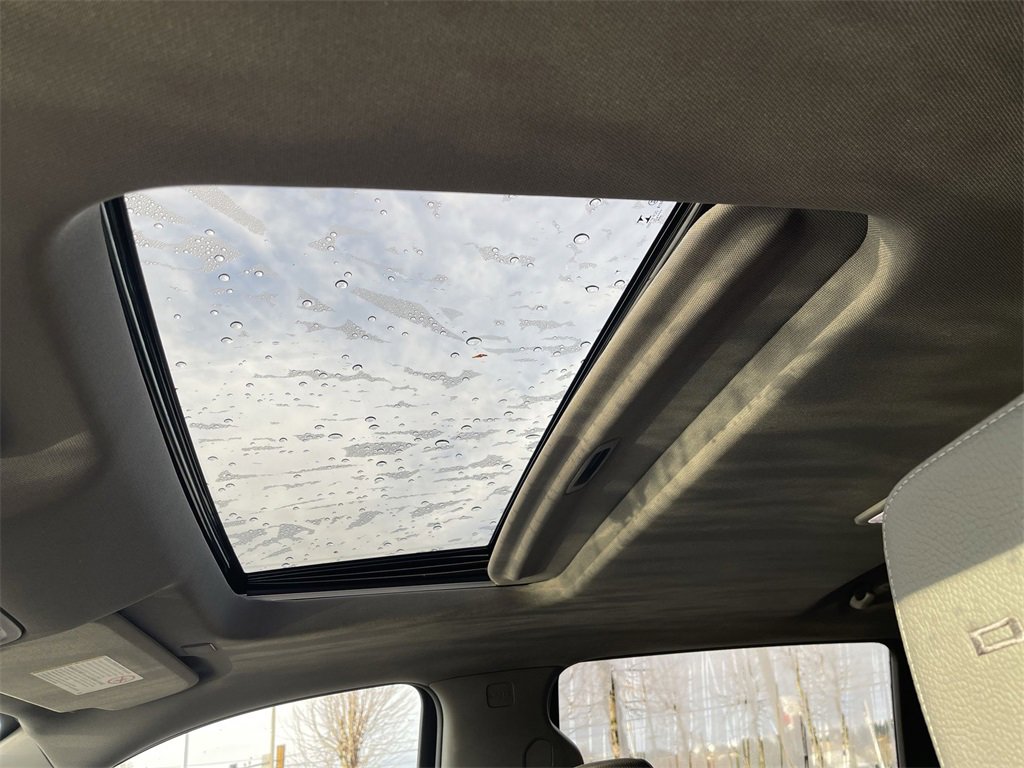 Used 2021 GMC Sierra 3500 Denali w/ Denali Ultimate Package image 19