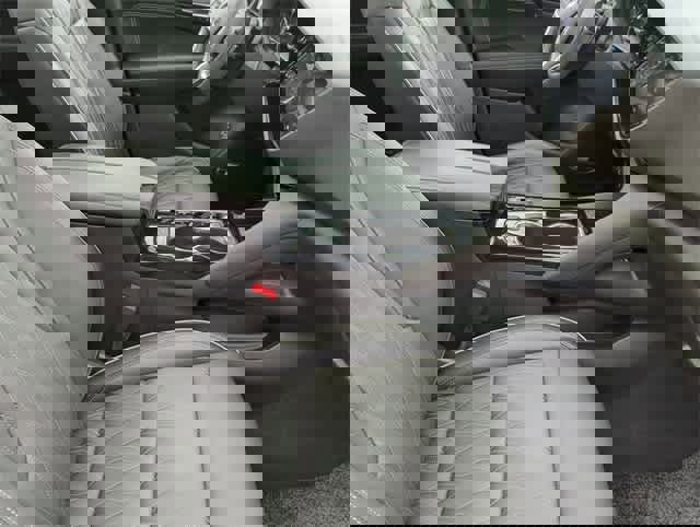 Used 2021 Buick Envision Avenir image 24