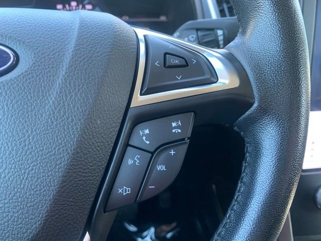 Used 2022 Ford Edge SEL image 20