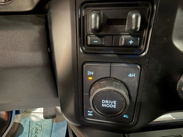 Used 2023 Ford F250 Platinum AWD/4WD image 26