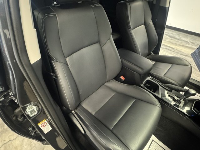 Used 2018 Toyota RAV4 Limited w/ All Weather Liner Package AWD/4WD image 32