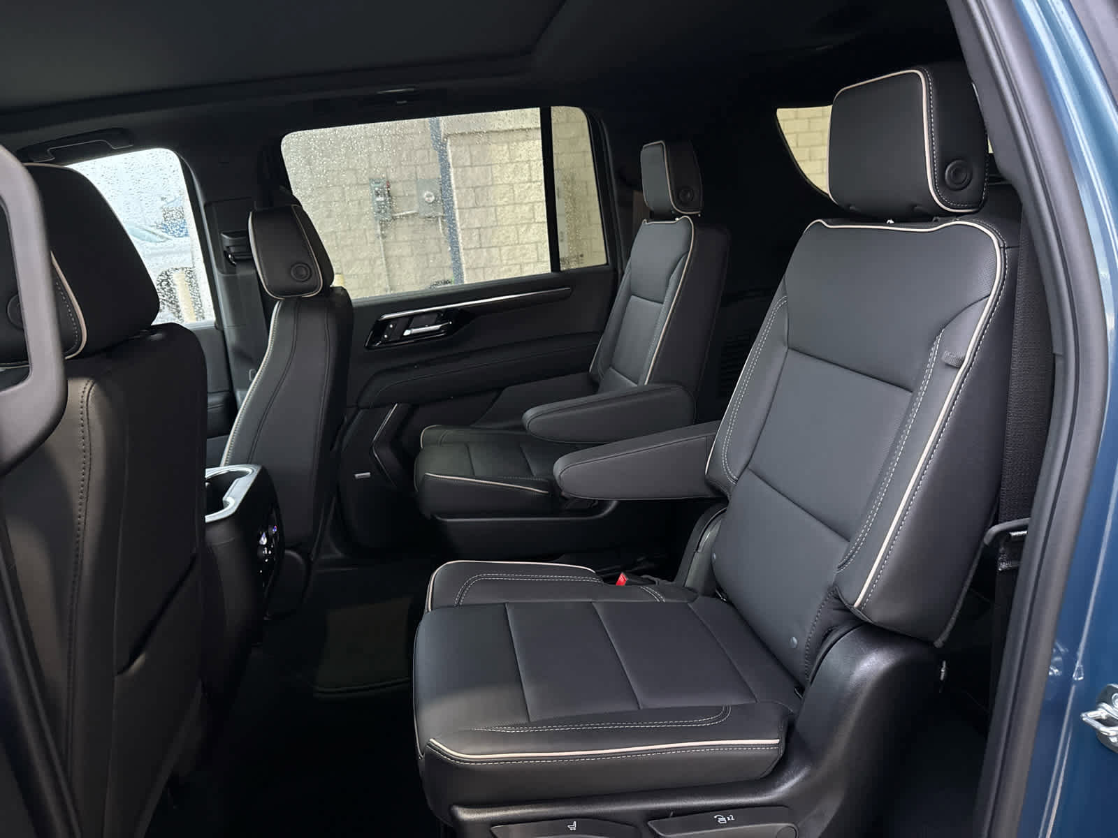 New 2026 Chevrolet Suburban Premier w/ Sun And Tow Package image 29