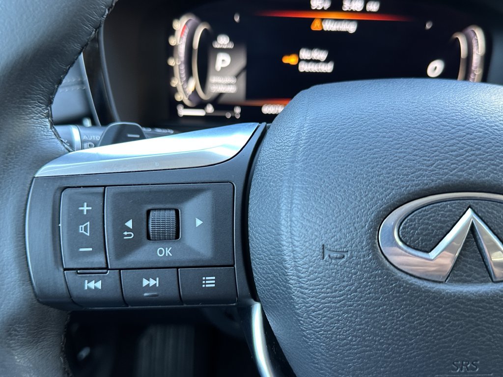 Used 2023 INFINITI QX60 Luxe w/ Cargo Package FWD image 27