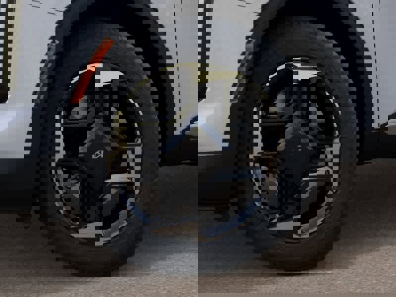 New 2026 Kia Sportage EX image 9