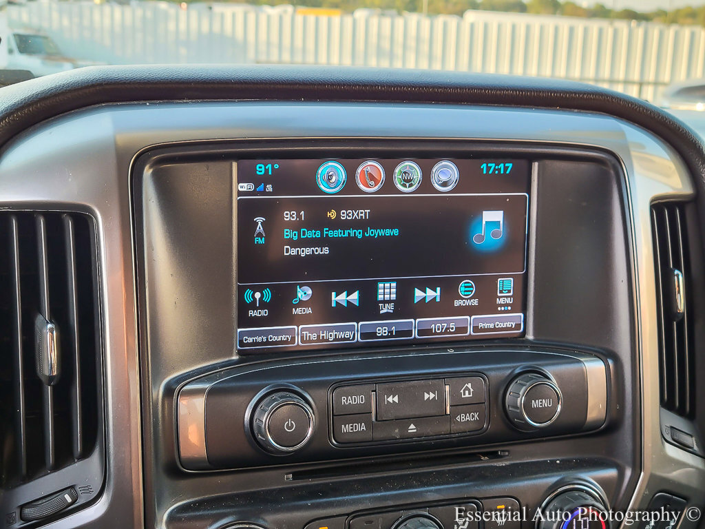 Used 2017 Chevrolet Silverado 1500 LT w/ All Star Edition image 21