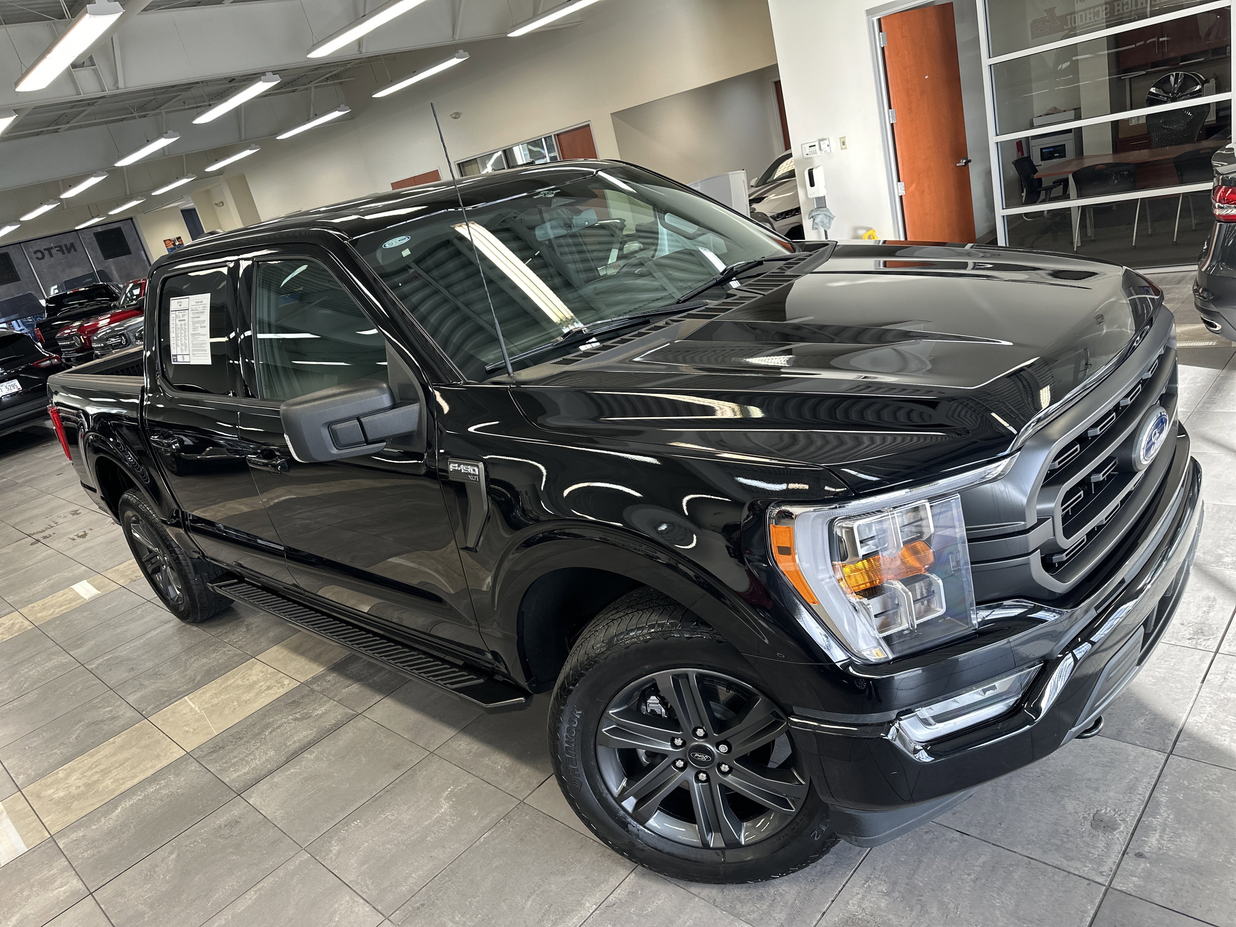 Used 2023 Ford F150 XLT w/ Equipment Group 302A High image 14
