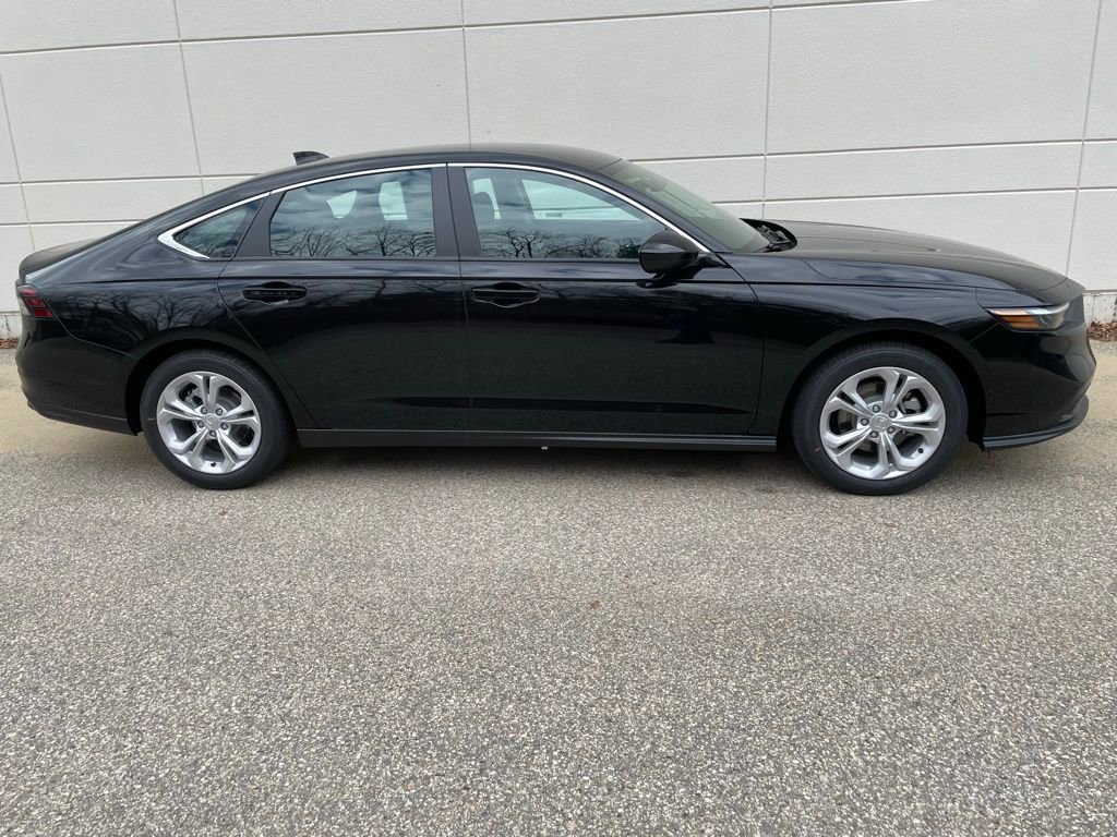 New 2026 Honda Accord LX image 5