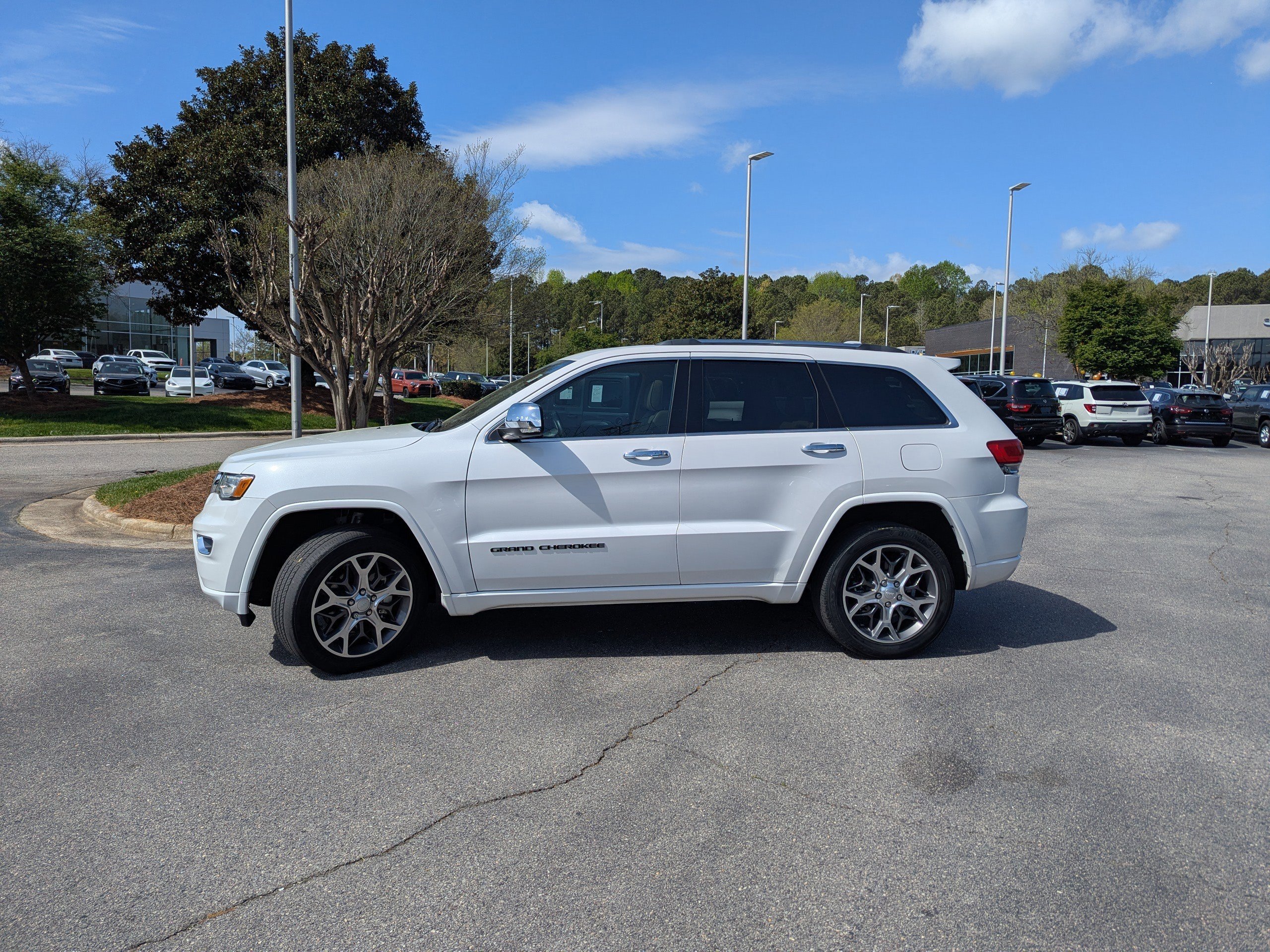 Certified 2021 Jeep Grand Cherokee Limited image 13