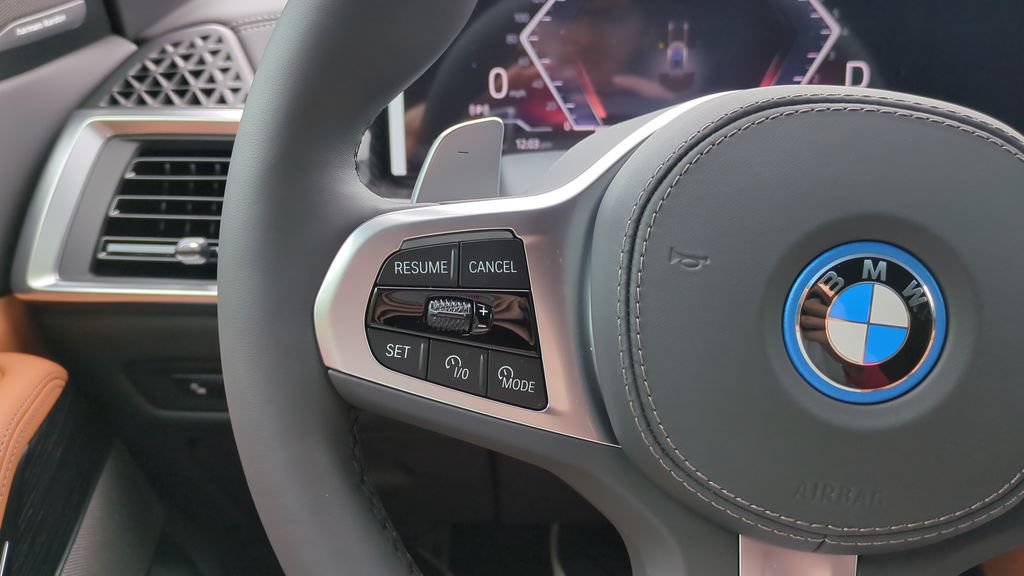 New 2026 BMW X5 xDrive50e w/ M Sport Package AWD/4WD image 20