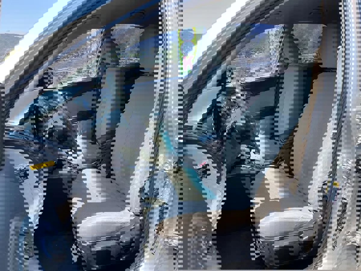 Used 2013 Kia Forte EX image 17