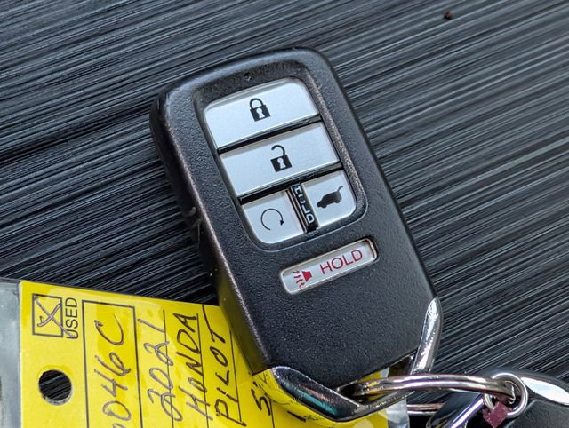 Used 2021 Honda Pilot Elite image 34
