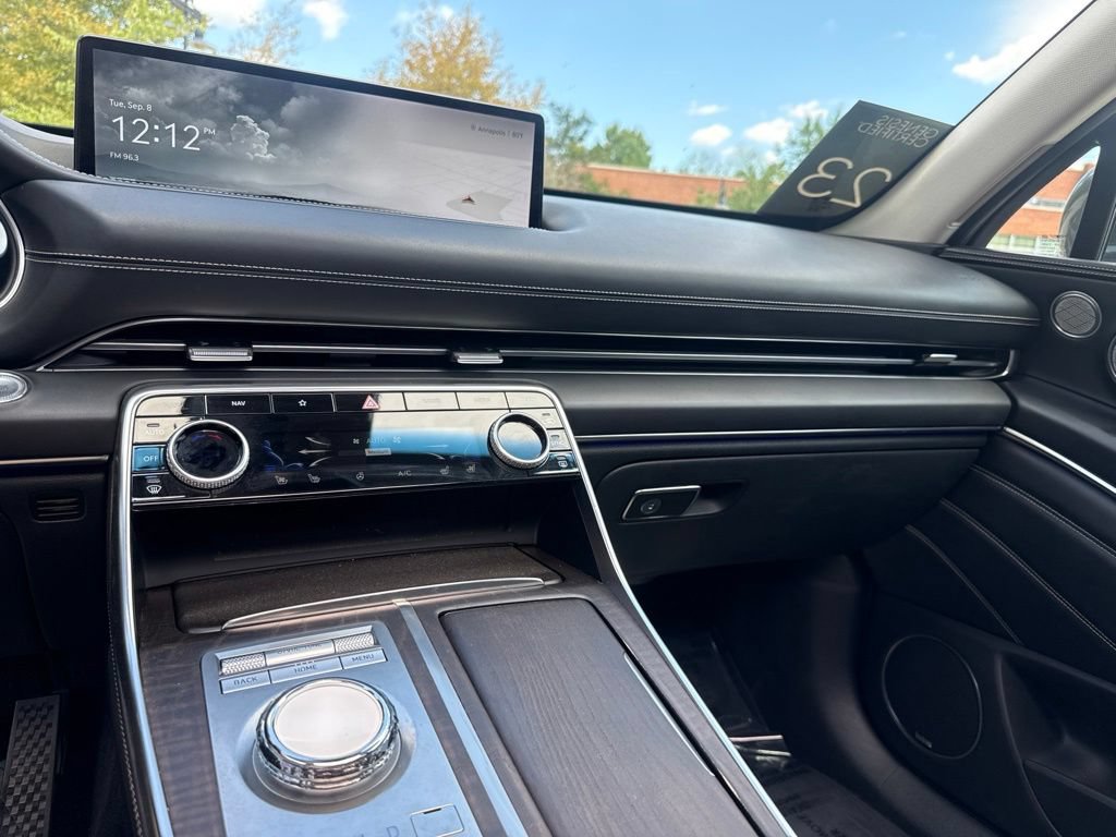 Used 2023 Genesis GV80 2.5T w/ Prestige Package AWD/4WD image 19