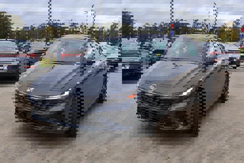 New 2026 Hyundai Elantra SEL Sport Premium image 27
