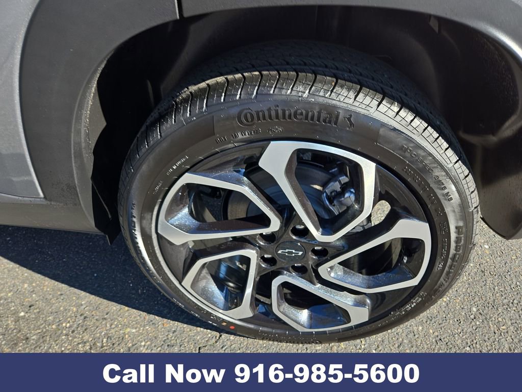 New 2026 Chevrolet Trax RS w/ Sunroof Package image 37